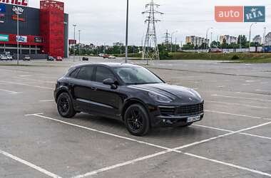 Внедорожник / Кроссовер Porsche Macan 2017 в 