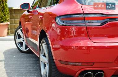 Внедорожник / Кроссовер Porsche Macan 2019 в 