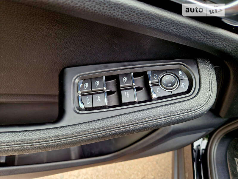 Позашляховик / Кросовер Porsche Macan 2019 в Софіївській Борщагівці