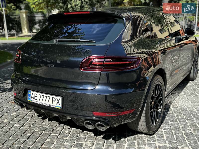 Внедорожник / Кроссовер Porsche Macan 2016 в Днепре