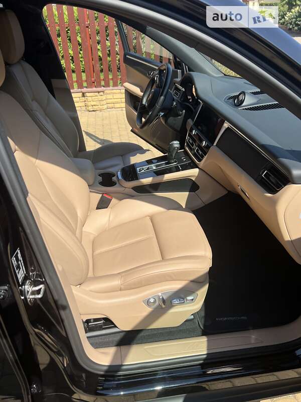 Внедорожник / Кроссовер Porsche Macan 2021 в Львове