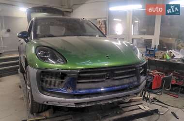 Позашляховик / Кросовер Porsche Macan 2022 в 