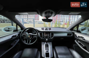 Внедорожник / Кроссовер Porsche Macan 2014 в Киеве