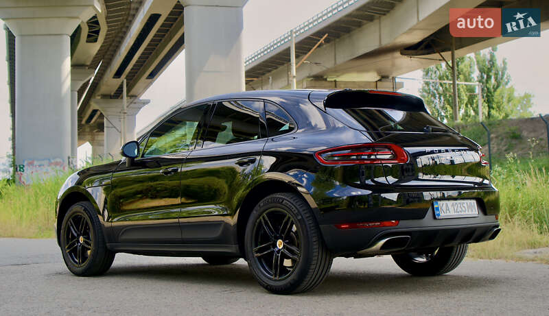Позашляховик / Кросовер Porsche Macan 2017 в Києві