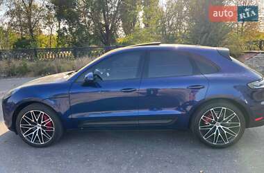 Позашляховик / Кросовер Porsche Macan 2022 в 