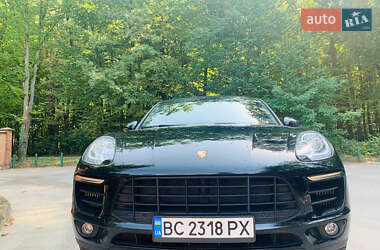 Внедорожник / Кроссовер Porsche Macan 2018 в 