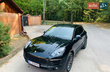 Внедорожник / Кроссовер Porsche Macan 2018 в 