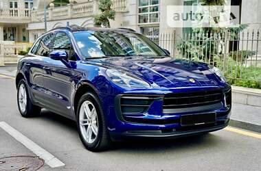 Позашляховик / Кросовер Porsche Macan 2021 в Києві