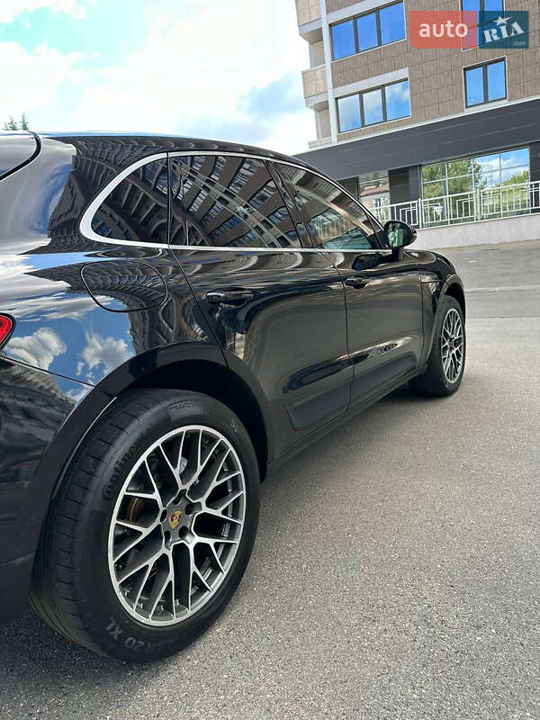 Внедорожник / Кроссовер Porsche Macan 2014 в Львове