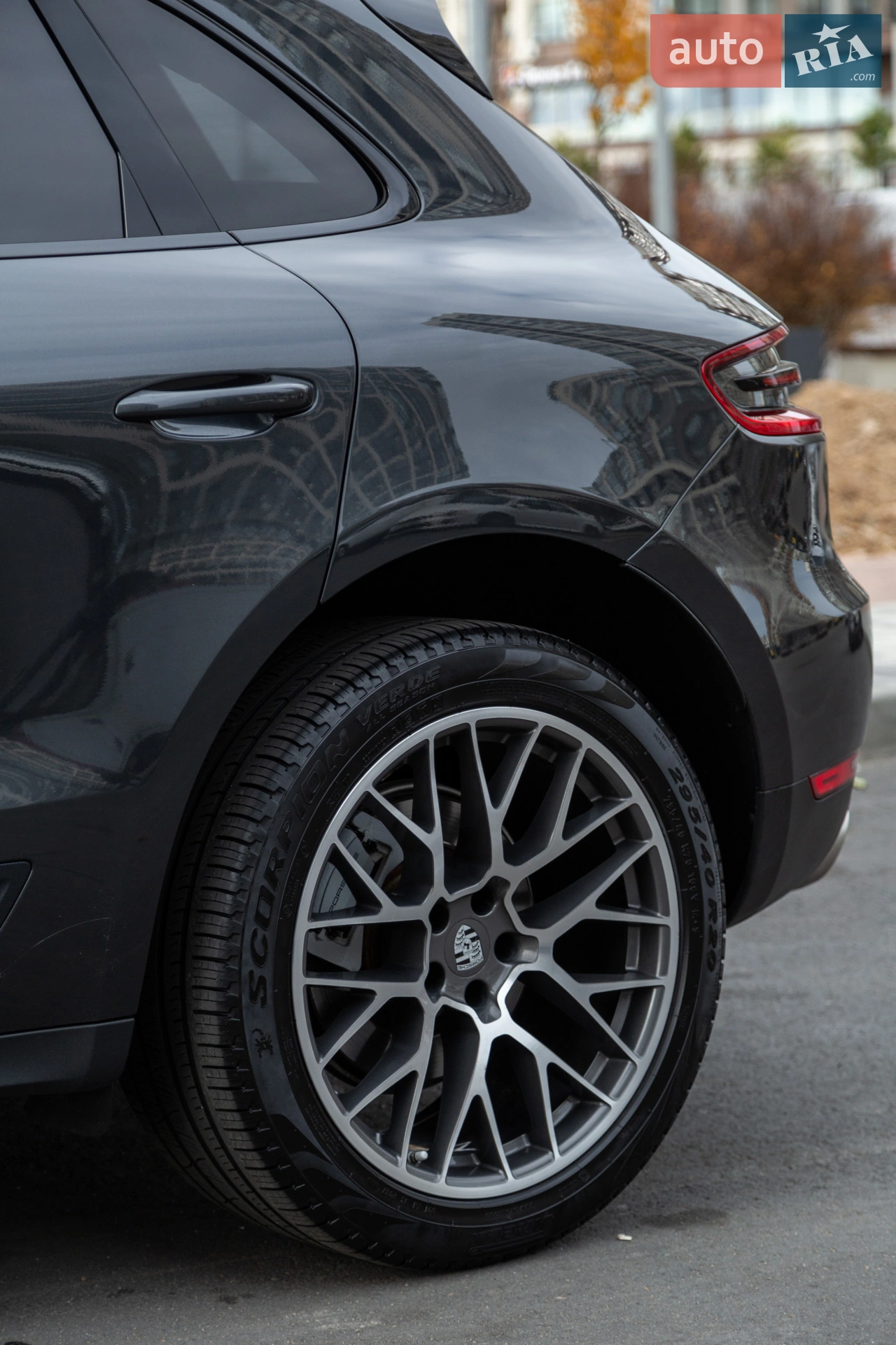 2018 Porsche Macan - мініатюра 16