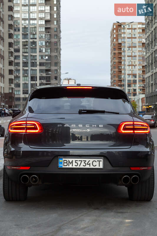 Внедорожник / Кроссовер Porsche Macan 2018 в Киеве фото 37 Внедорожник / Кроссовер Porsche Macan 2018 в Киеве