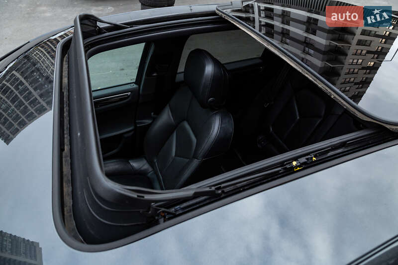 Внедорожник / Кроссовер Porsche Macan 2018 в Киеве фото 42 Внедорожник / Кроссовер Porsche Macan 2018 в Киеве