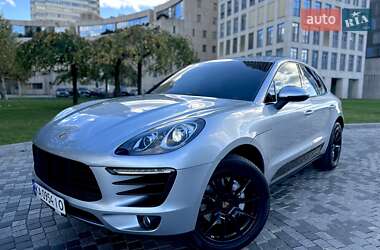 Позашляховик / Кросовер Porsche Macan 2014 в Дніпрі