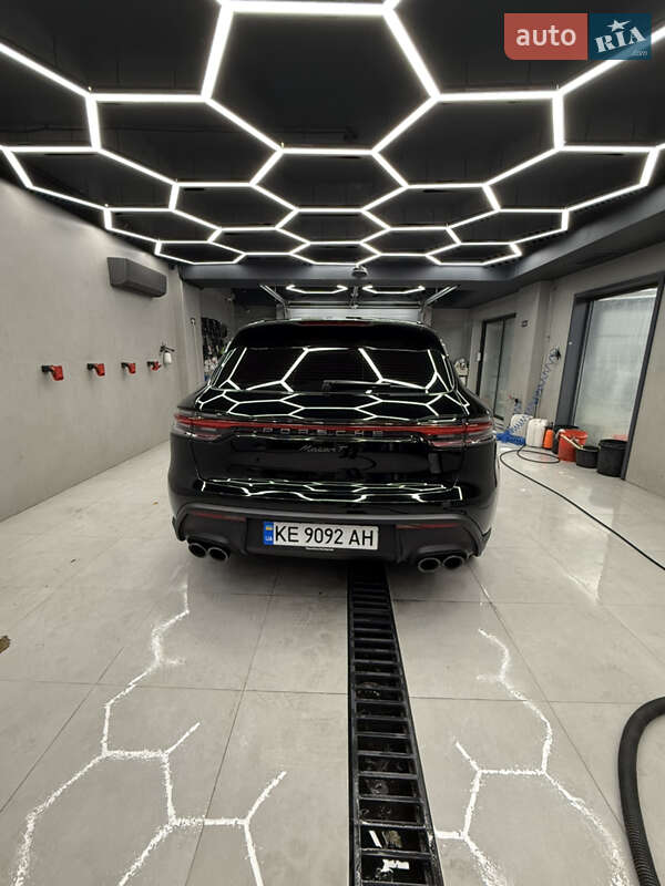 Внедорожник / Кроссовер Porsche Macan 2022 в Днепре фото 6 Внедорожник / Кроссовер Porsche Macan 2022 в Днепре