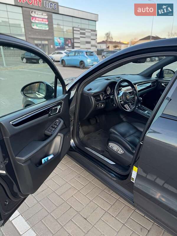 Внедорожник / Кроссовер Porsche Macan 2019 в Черкассах