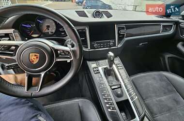 Позашляховик / Кросовер Porsche Macan 2016 в Києві