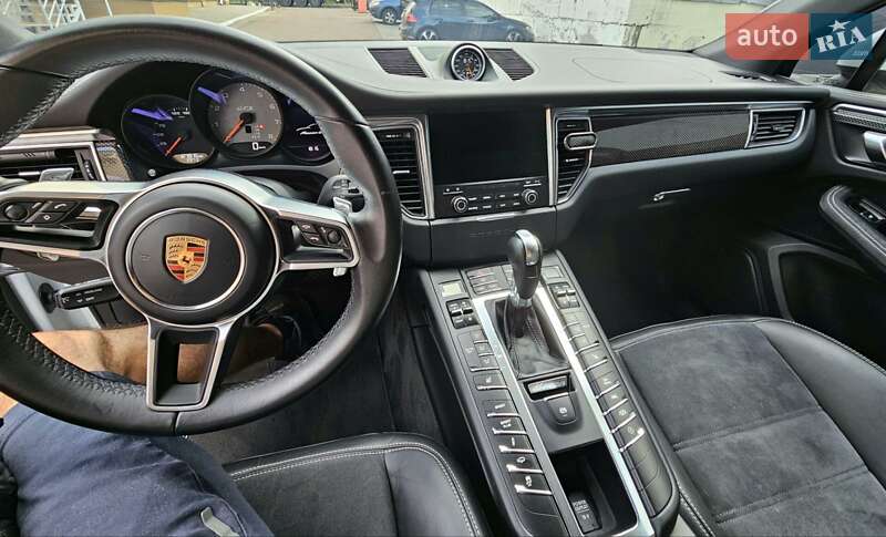 Внедорожник / Кроссовер Porsche Macan 2016 в Киеве фото 8 Внедорожник / Кроссовер Porsche Macan 2016 в Киеве