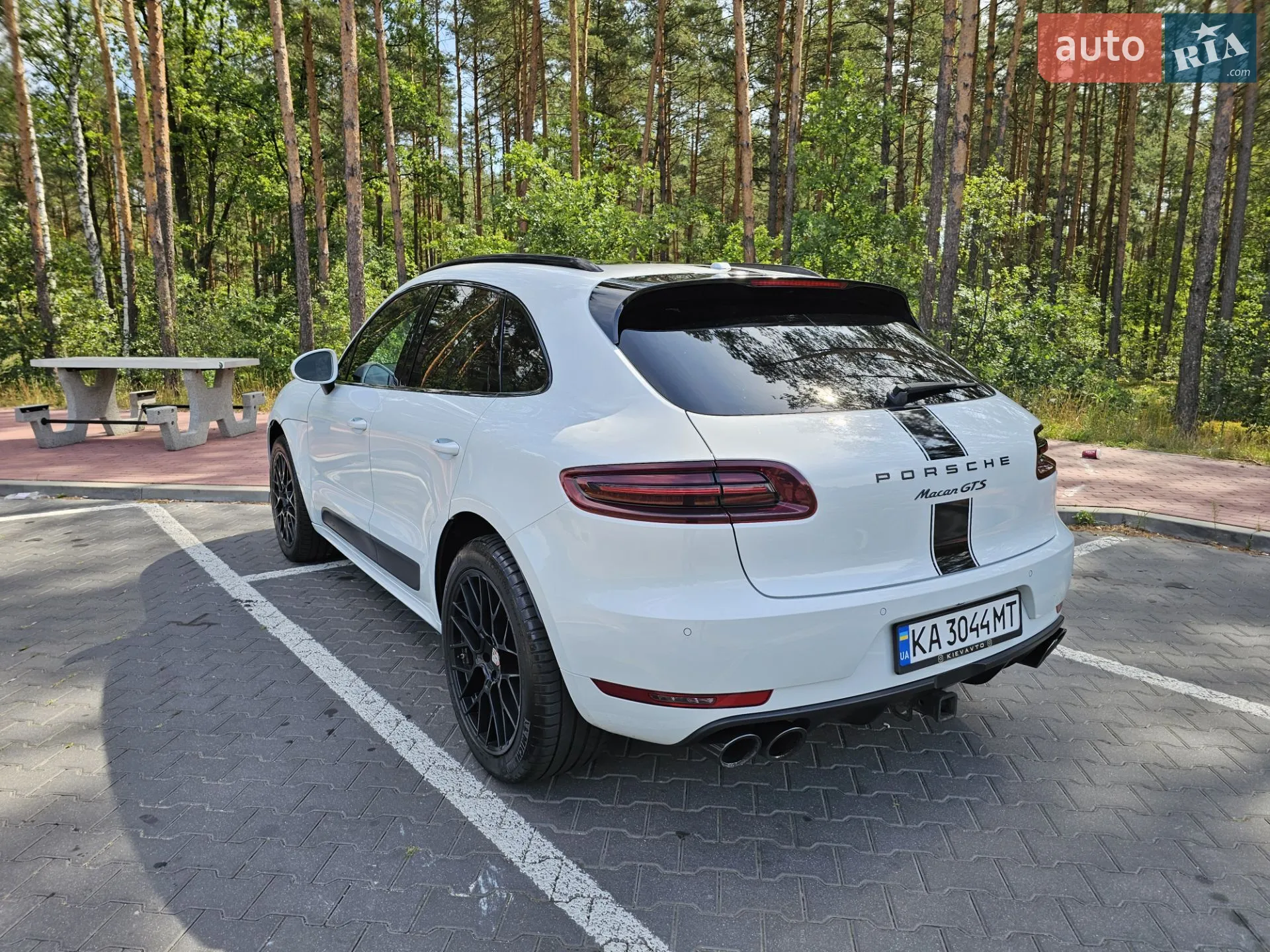 2016 Porsche Macan - мініатюра 2