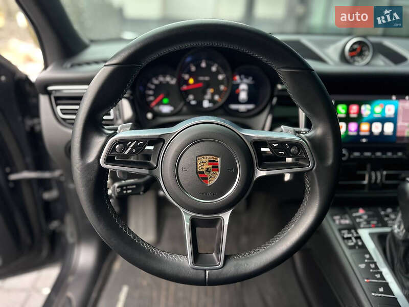 Позашляховик / Кросовер Porsche Macan 2021 в Львові