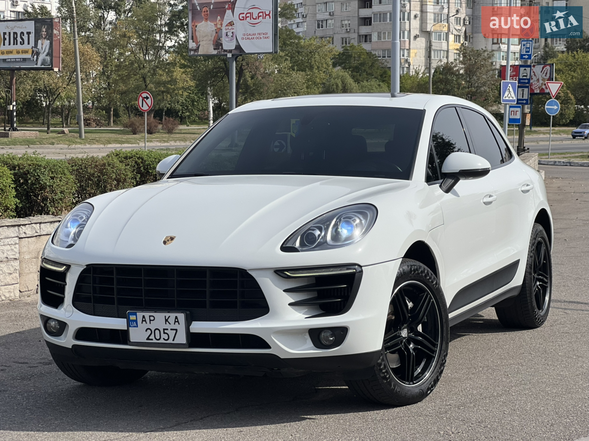 2015 Porsche Macan - мініатюра 25