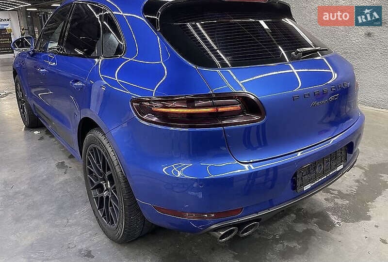 Позашляховик / Кросовер Porsche Macan 2016 в Києві