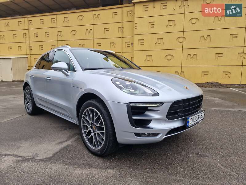 Внедорожник / Кроссовер Porsche Macan 2015 в Киеве