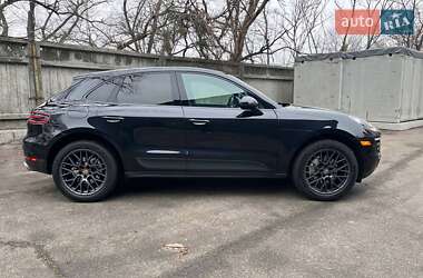 Внедорожник / Кроссовер Porsche Macan 2015 в Киеве