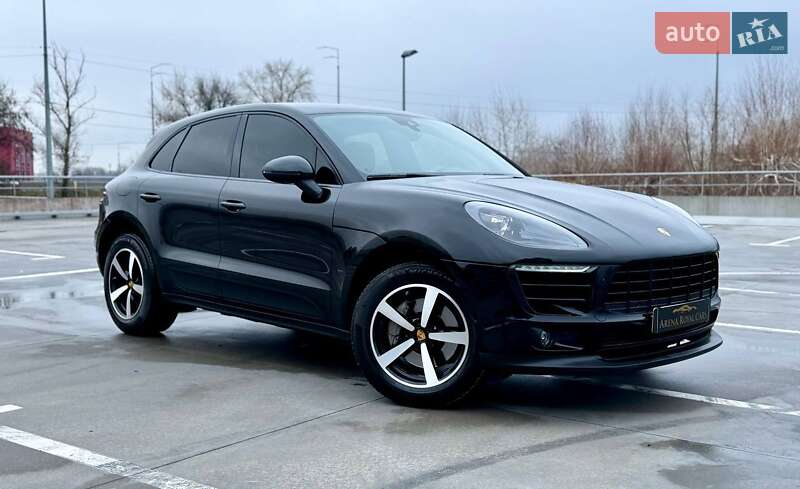 Позашляховик / Кросовер Porsche Macan 2018 в Києві