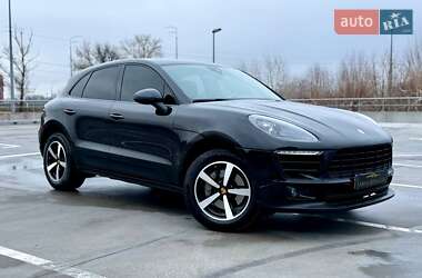 Позашляховик / Кросовер Porsche Macan 2018 в Києві