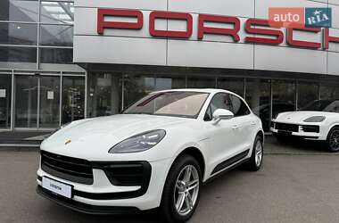 Позашляховик / Кросовер Porsche Macan 2022 в Дніпрі