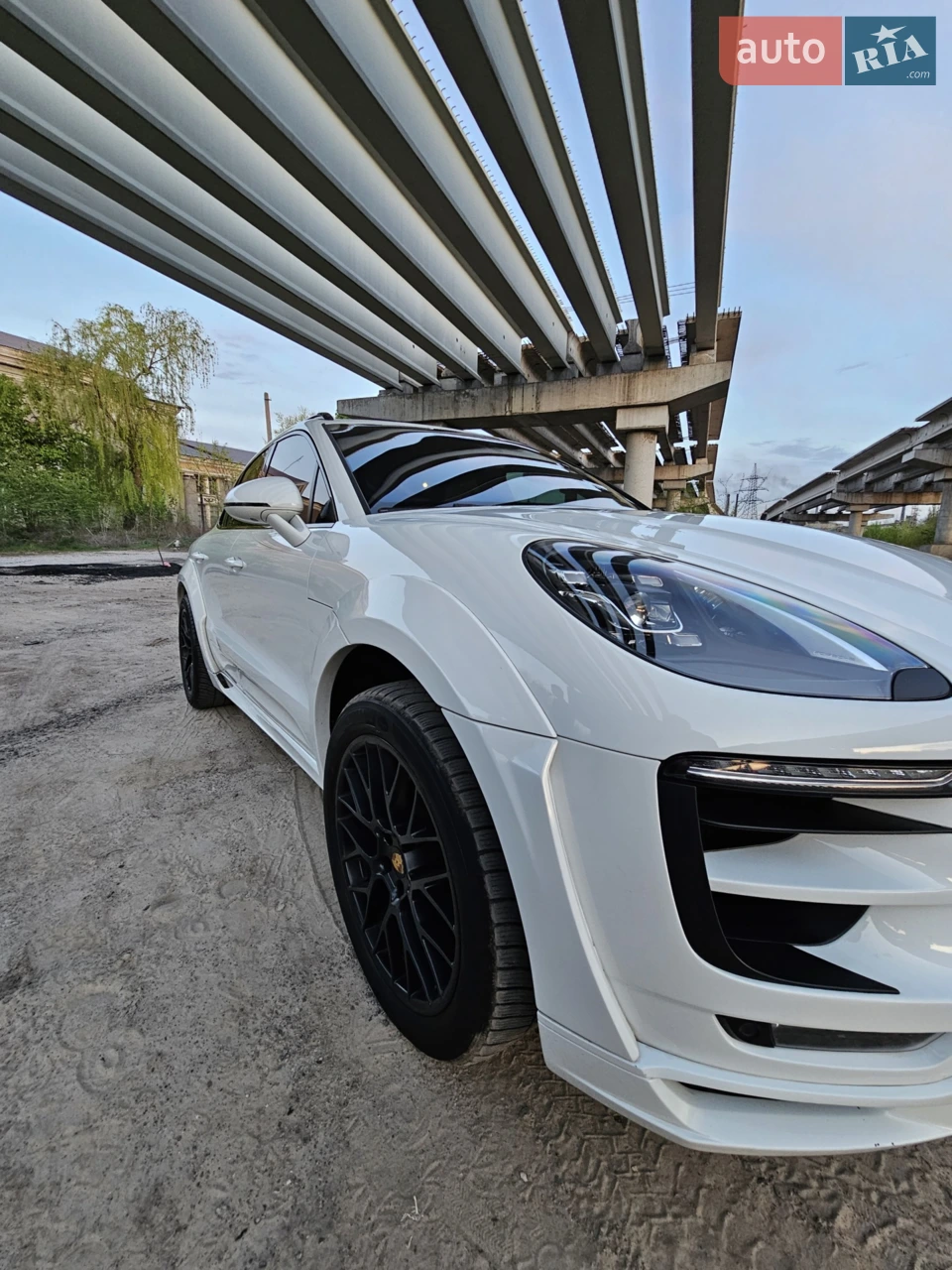 2015 Porsche Macan - мініатюра 14