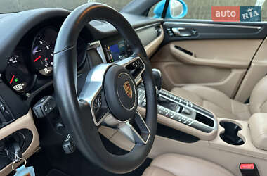 Внедорожник / Кроссовер Porsche Macan 2019 в 