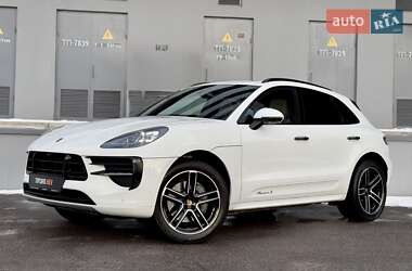 Позашляховик / Кросовер Porsche Macan 2020 в 