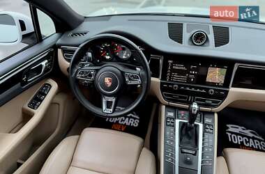 Позашляховик / Кросовер Porsche Macan 2020 в 