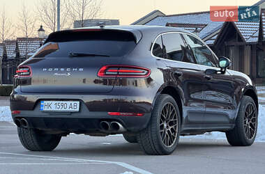 Внедорожник / Кроссовер Porsche Macan 2018 в 