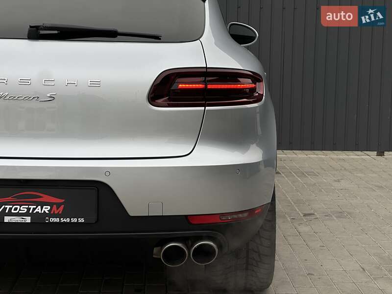 Позашляховик / Кросовер Porsche Macan 2017 в Мукачевому