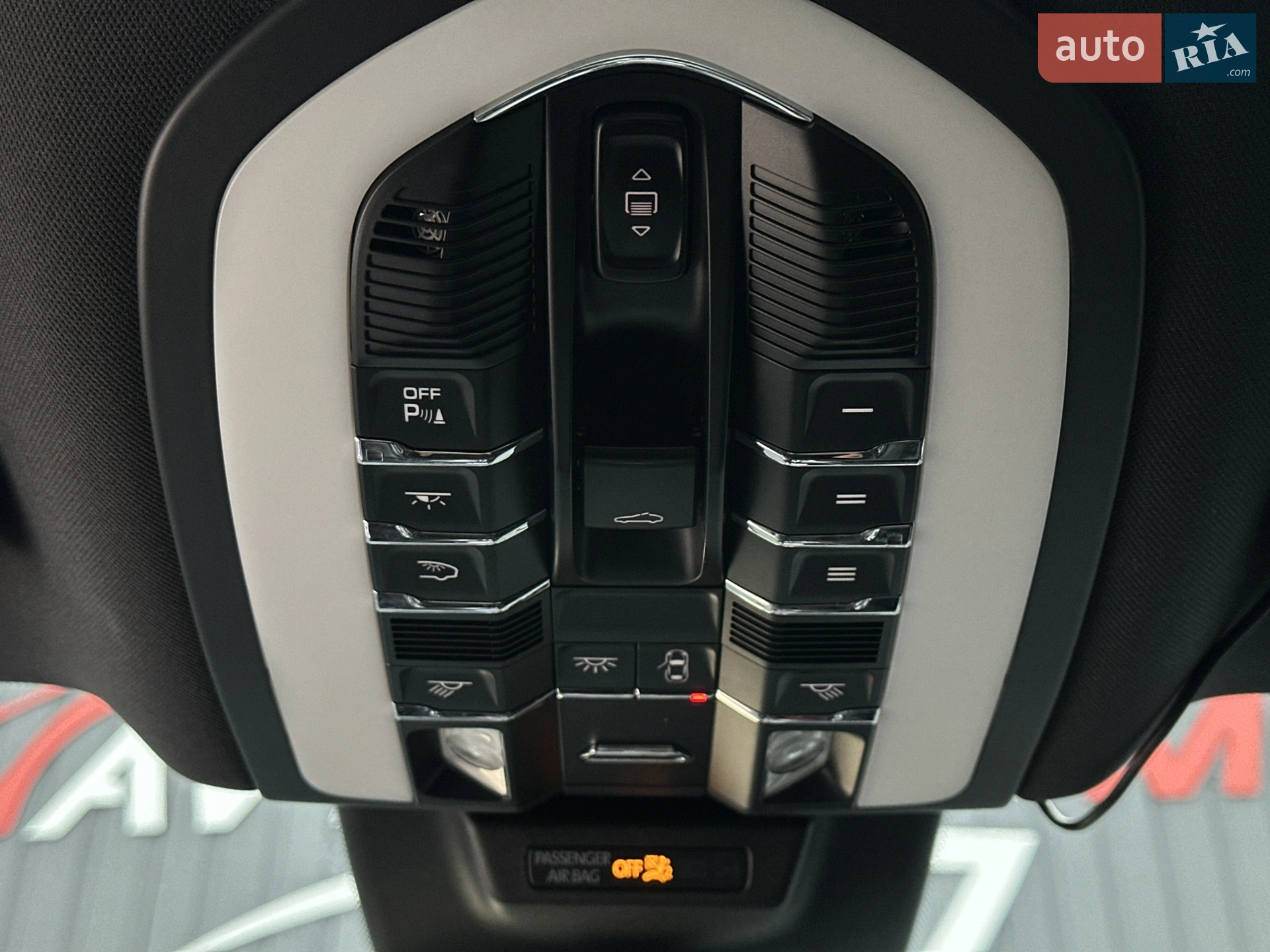 2017 Porsche Macan - мініатюра 46