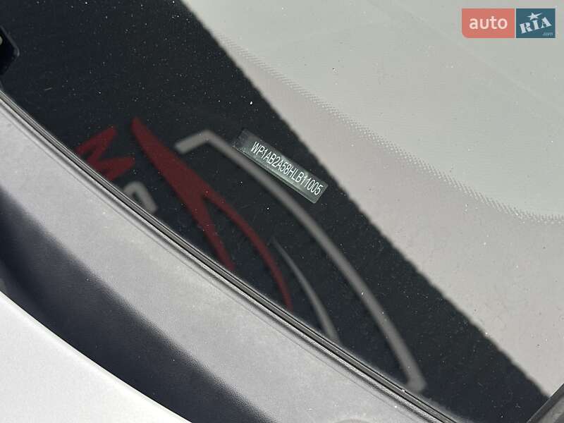 Позашляховик / Кросовер Porsche Macan 2017 в Мукачевому