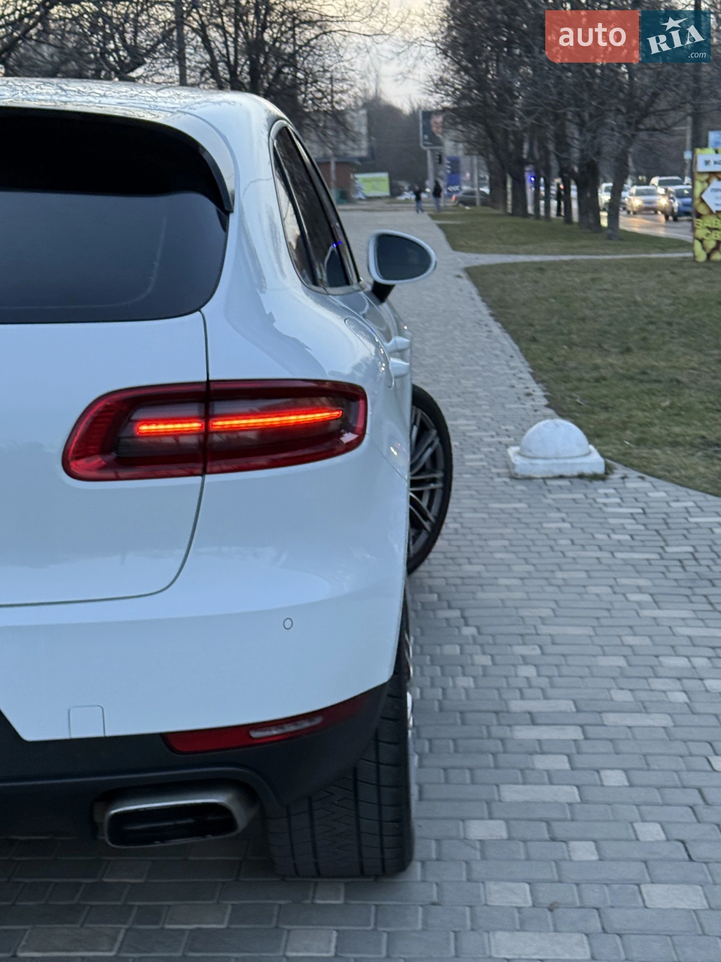 2017 Porsche Macan - мініатюра 32