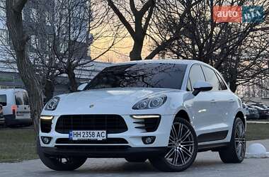 Внедорожник / Кроссовер Porsche Macan 2017 в 