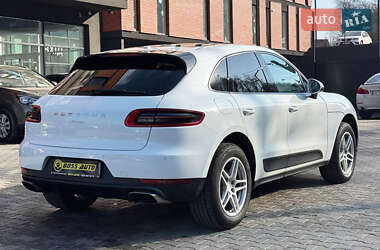Внедорожник / Кроссовер Porsche Macan 2018 в 