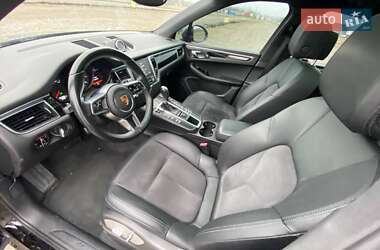 Внедорожник / Кроссовер Porsche Macan 2016 в 