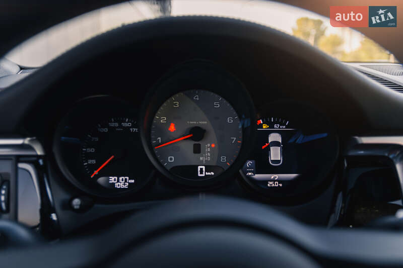 Внедорожник / Кроссовер Porsche Macan 2021 в Киеве