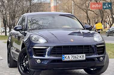 Внедорожник / Кроссовер Porsche Macan 2014 в 