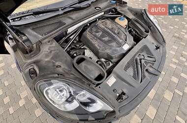 Внедорожник / Кроссовер Porsche Macan 2014 в 