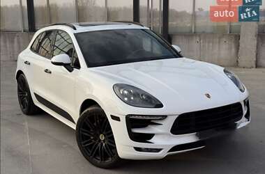 Внедорожник / Кроссовер Porsche Macan 2016 в 