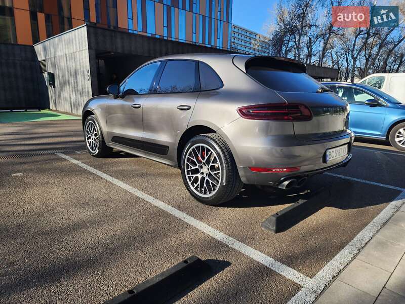 Внедорожник / Кроссовер Porsche Macan 2015 в Львове