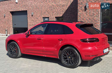 Внедорожник / Кроссовер Porsche Macan 2016 в 