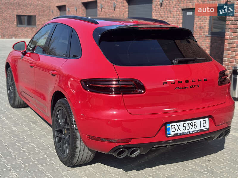 Внедорожник / Кроссовер Porsche Macan 2016 в Хмельницком