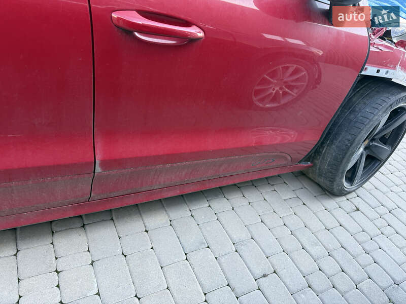 Позашляховик / Кросовер Porsche Macan 2017 в Ужгороді фото 2 Позашляховик / Кросовер Porsche Macan 2017 в Ужгороді